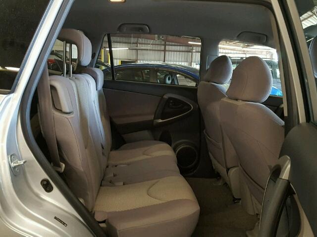 JTMBK33V986041117 - 2008 TOYOTA RAV4 SILVER photo 6