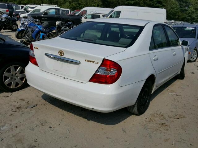 4T1BE32K92U010172 - 2002 TOYOTA CAMRY LE/X WHITE photo 4