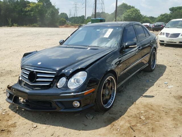 WDBUF77X17B062578 - 2007 MERCEDES-BENZ E 63 AMG BLACK photo 2