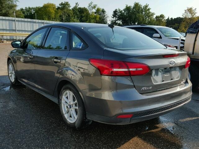 1FADP3F28FL233886 - 2015 FORD FOCUS SE GRAY photo 3