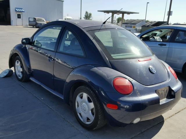 3VWDD21C81M440814 - 2001 VOLKSWAGEN NEW BEETLE 蓝色 照片 3
