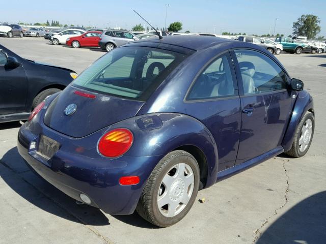 3VWDD21C81M440814 - 2001 VOLKSWAGEN NEW BEETLE 蓝色 照片 4