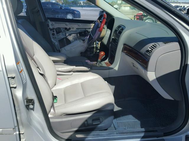 1LNHM86S8YY758451 - 2000 LINCOLN LS 银色 照片 5