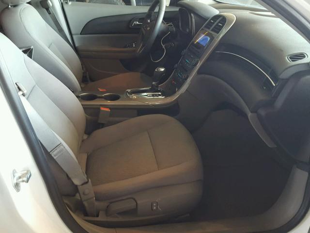 1G11B5SA4DF140565 - 2013 CHEVROLET MALIBU LS თეთრი ფოტო 5