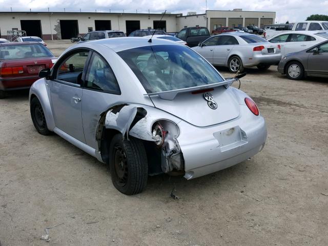 3VWCB21C42M410311 - 2002 VOLKSWAGEN NEW BEETLE ვერცხლისფერი ფოტო 3