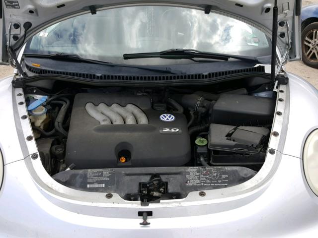 3VWCB21C42M410311 - 2002 VOLKSWAGEN NEW BEETLE ვერცხლისფერი ფოტო 7