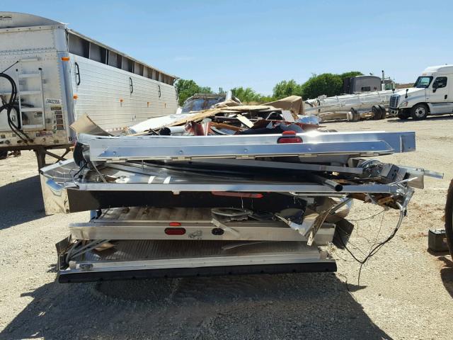 4LABH3229J5069805 - 2018 BLOO TRAILER SILVER photo 8