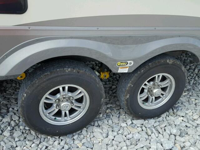 573FR3323G3304570 - 2016 GRAN REFLECTION ბეჟი ფოტო 8