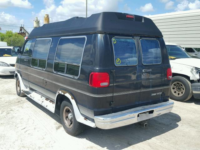 2B6HB11Y8WK114220 - 1998 DODGE RAM VAN B1 BLACK photo 3