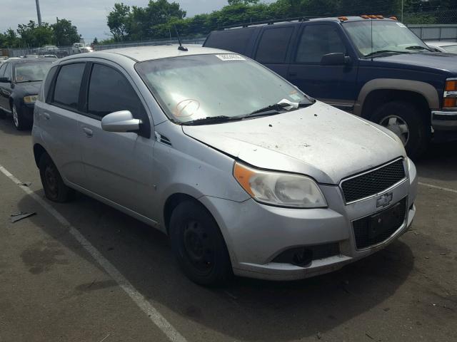 KL1TD66E09B320080 - 2009 CHEVROLET AVEO LS SILVER photo 1