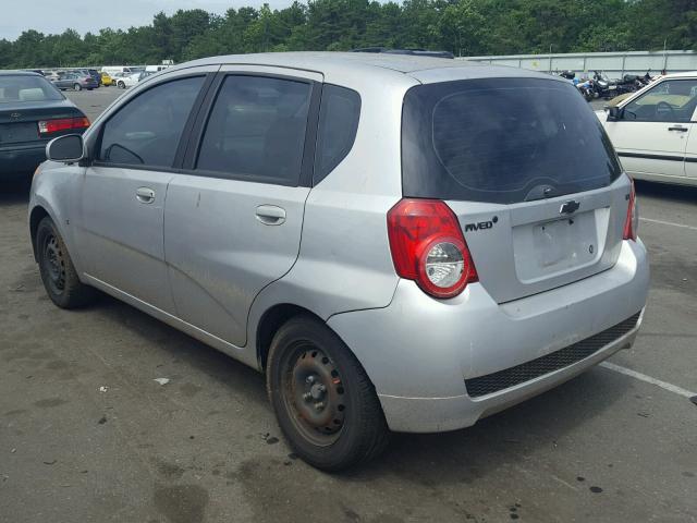 KL1TD66E09B320080 - 2009 CHEVROLET AVEO LS SILVER photo 3