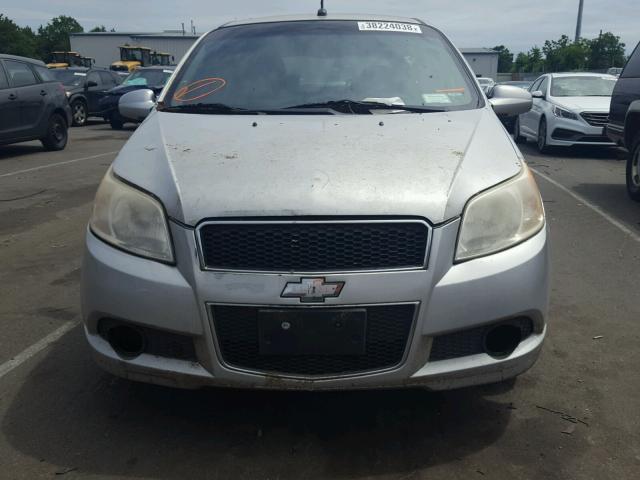 KL1TD66E09B320080 - 2009 CHEVROLET AVEO LS SILVER photo 7