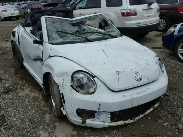 3VW517AT5GM823158 - 2016 VOLKSWAGEN BEETLE S/S 白色 照片 1