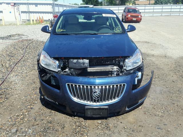 W04GR5EC6B1010463 - 2011 BUICK REGAL CXL BLUE photo 9