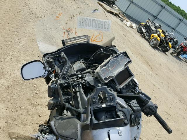 1HFSC47H09A803939 - 2009 HONDA GL1800 SILVER photo 5