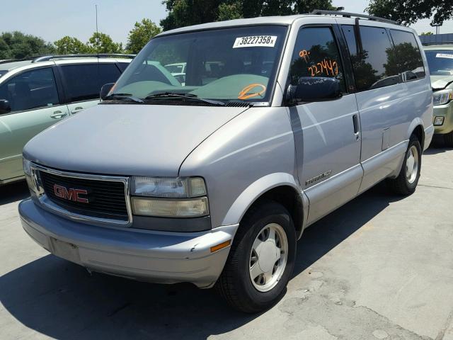 1GKEL19W8XB511582 - 1999 GMC SAFARI XT SILVER photo 2