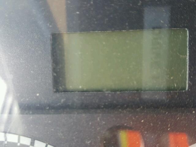 4UZAAXCS63CK69013 - 2003 FREIGHTLINER CHASSIS FS YELLOW photo 8