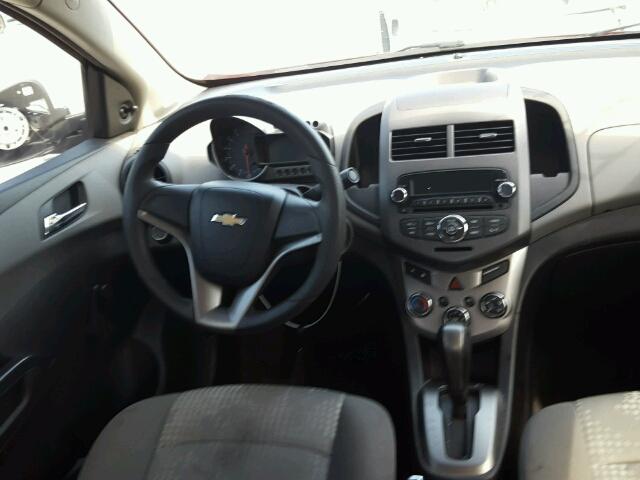 1G1JA5SH1C4202921 - 2012 CHEVROLET SONIC LS Qırmızı foto 9