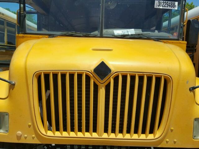 4DRBRAAN53B954021 - 2003 IC CORPORATION 3000 黄色 照片 9