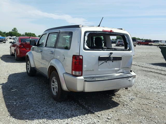 1D4PT2GK5BW586321 - 2011 DODGE NITRO SE SILVER photo 3