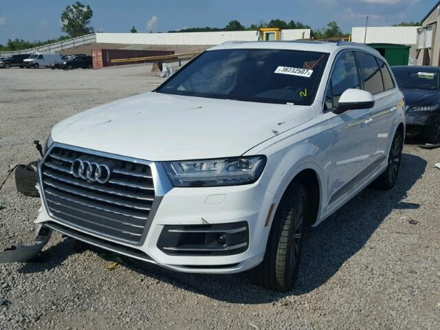 WA1LAAF71HD030112 - 2017 AUDI Q7 PREMIUM WHITE photo 2