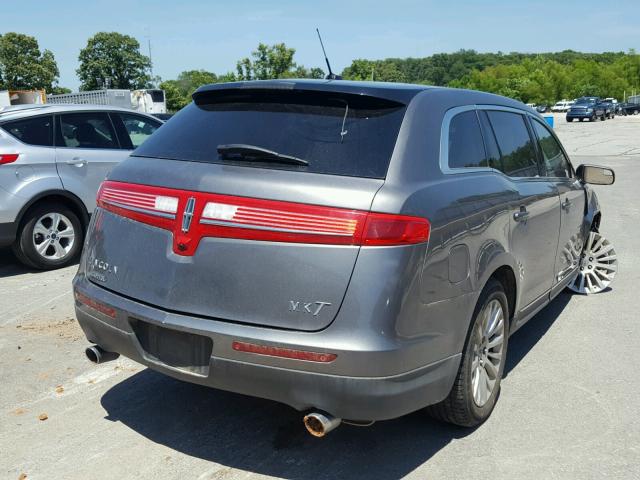 2LMHJ5FR4ABJ03232 - 2010 LINCOLN MKT GRAY photo 4