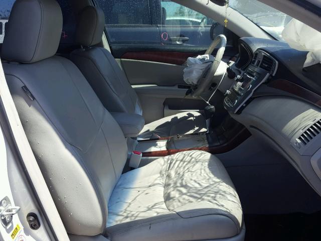 4T1BK3DB2BU395497 - 2011 TOYOTA AVALON BAS WHITE photo 5