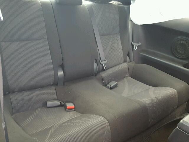 JTKJF5C71C3043251 - 2012 TOYOTA SCION TC 白色 照片 6