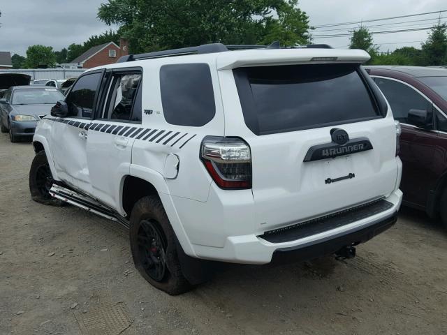 JTEBU5JR9G5292263 - 2016 TOYOTA 4RUNNER SR WHITE photo 3