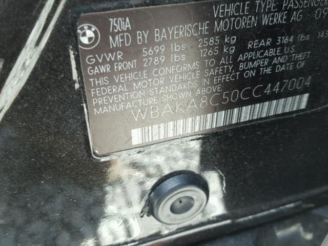 WBAKA8C50CC447004 - 2012 BMW 750I WHITE photo 10