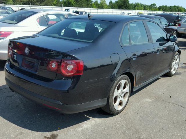 3VWDJ71K48M075474 - 2008 VOLKSWAGEN GLI შავი ფოტო 4