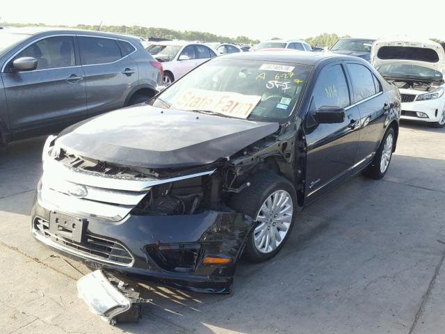 3FADP0L39AR142700 - 2010 FORD FUSION HYB BLACK photo 2