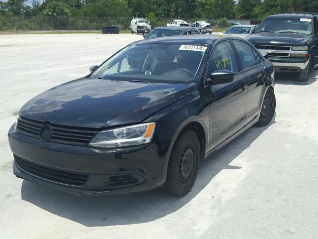 3VW2K7AJ0DM295295 - 2013 VOLKSWAGEN JETTA BASE 黑色 照片 2