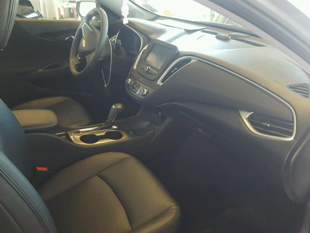 1G1ZB5ST9JF111689 - 2018 CHEVROLET MALIBU LS ვერცხლისფერი ფოტო 5