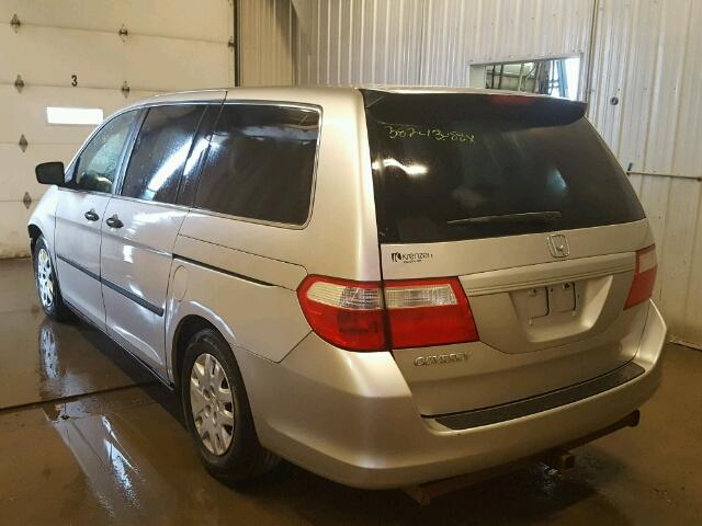 5FNRL38227B115152 - 2007 HONDA ODYSSEY LX SILVER photo 3