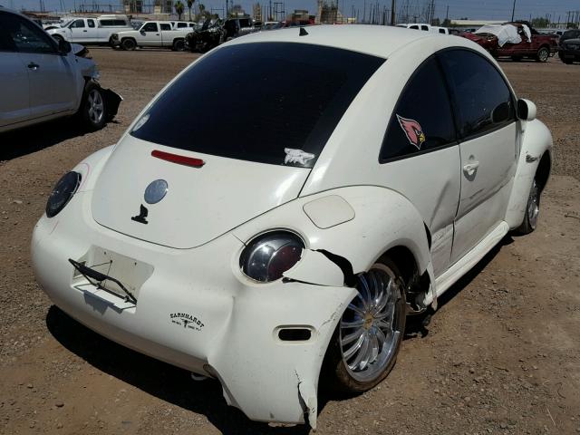3VWCK21C23M417033 - 2003 VOLKSWAGEN NEW BEETLE 白色 照片 4