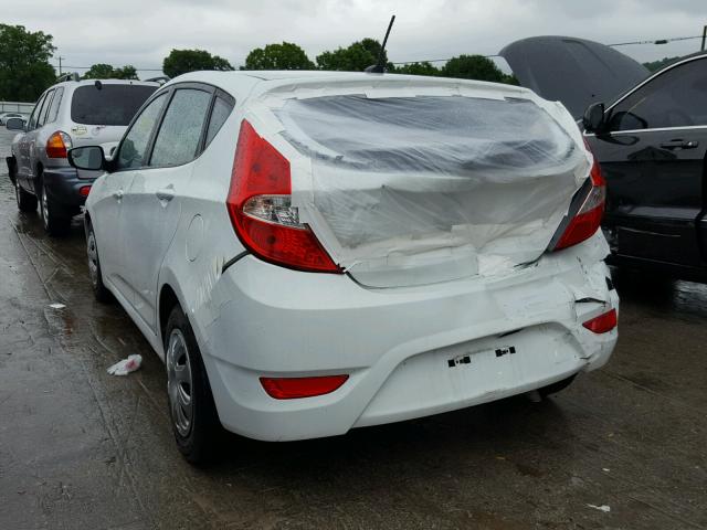 KMHCT5AE0FU213278 - 2015 HYUNDAI ACCENT GS WHITE photo 3