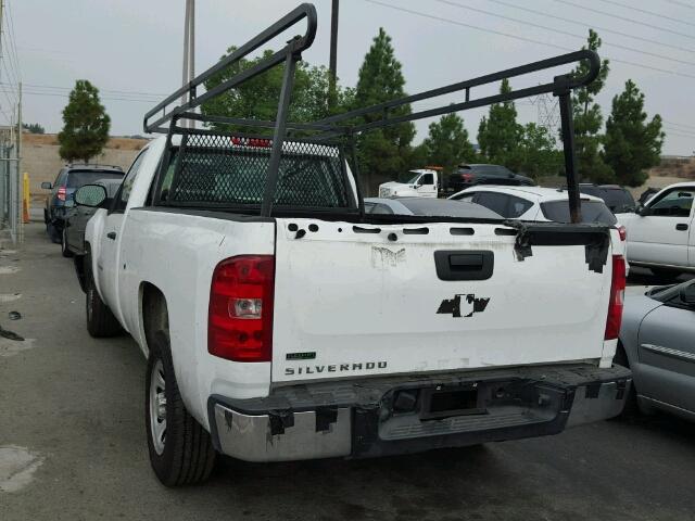 1GCPCPEA0AZ184269 - 2010 CHEVROLET SILVERADO WHITE photo 3