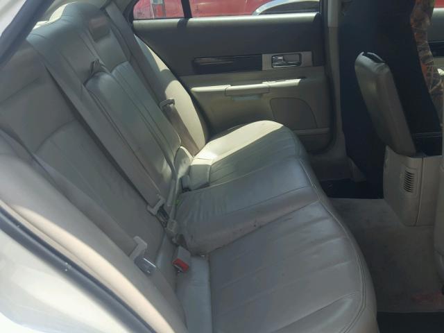 1LNHM86S04Y646723 - 2004 LINCOLN LS 白色 照片 6