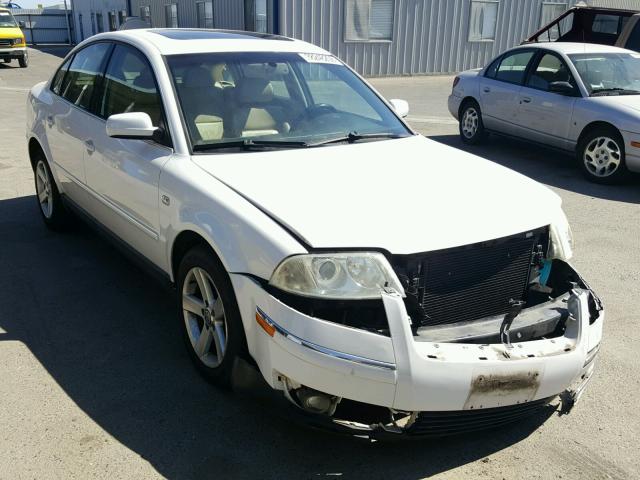 WVWRH63B64P058742 - 2004 VOLKSWAGEN PASSAT GLX WHITE photo 1