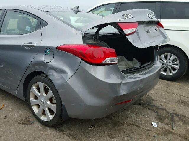 KMHDH4AE5CU388816 - 2012 HYUNDAI ELANTRA SILVER photo 9