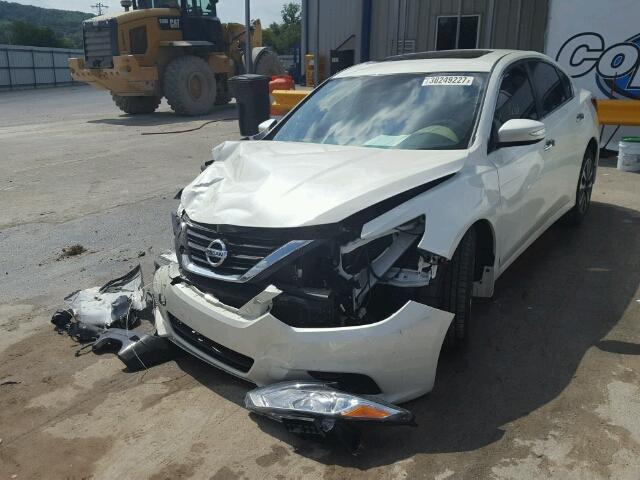 1N4AL3AP1GC269552 - 2016 NISSAN ALTIMA 2.5 WHITE photo 2