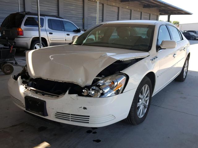 1G4HD57169U121149 - 2009 BUICK LUCERNE CX WHITE photo 2