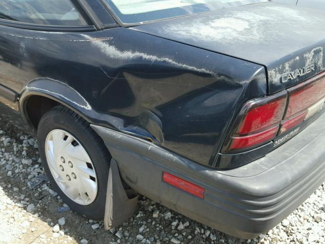 1G1JC1443R7271209 - 1994 CHEVROLET CAVALIER V BLACK photo 9