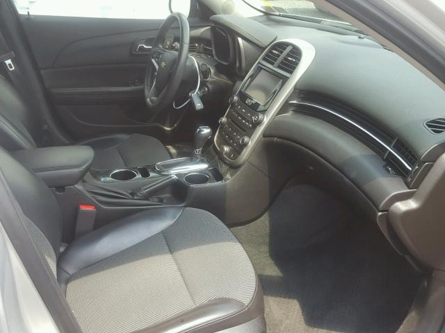 1G11C5SL1EF246567 - 2014 CHEVROLET MALIBU 1LT 银色 照片 5