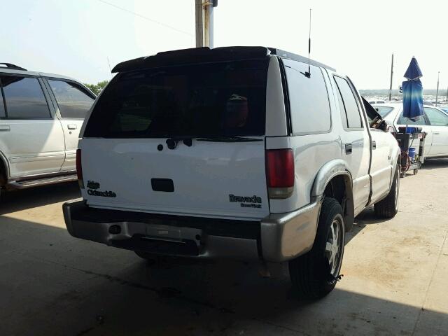 1GHDT13W512100299 - 2001 OLDSMOBILE BRAVADA WHITE photo 4