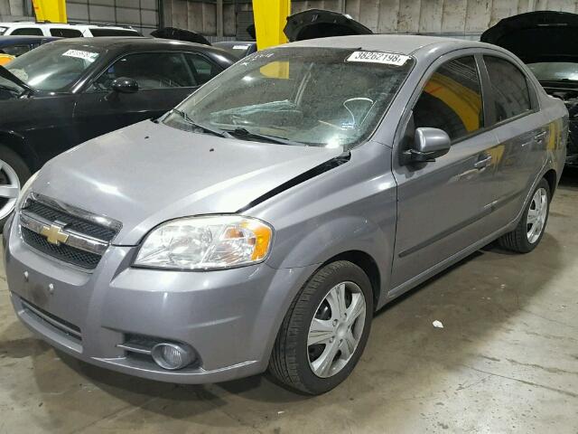 KL1TG5DEXAB044743 - 2010 CHEVROLET AVEO LT GRAY photo 2