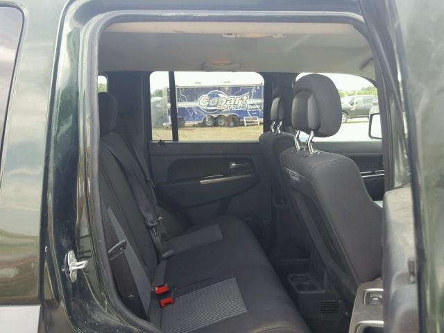 1J4PN3GK5AW147075 - 2010 JEEP LIBERTY RE GREEN photo 6
