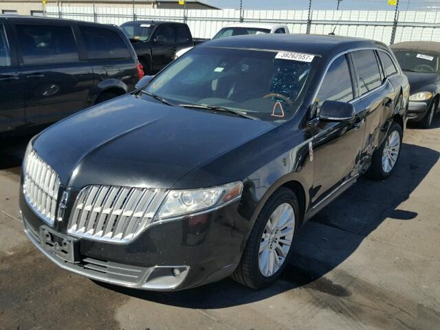 2LMHJ5AT0CBL54254 - 2012 LINCOLN MKT BLACK photo 2