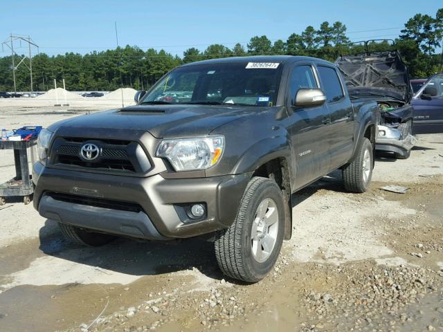 3TMJU4GN0EM172793 - 2014 TOYOTA TACOMA GRAY photo 2